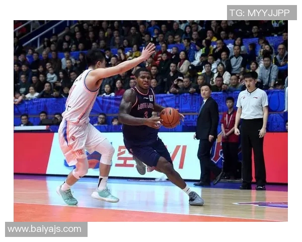 赛后分析：武汉篮球队与成都篮球队实力对比及比赛亮点总结